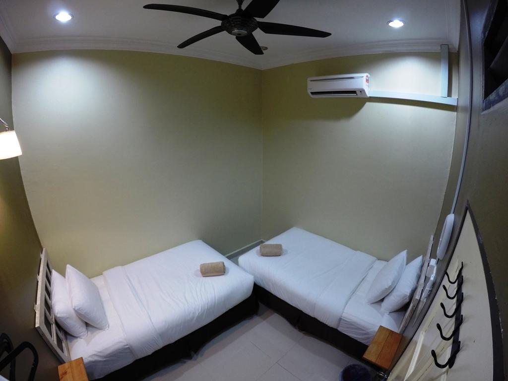 Wan'S Beach Guest House Dungun Pokoj fotografie